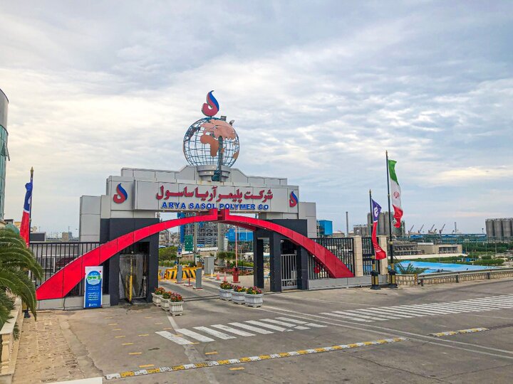 رشد فروش صادراتی پلی اتیلن سبک در آریا ساسول در خرداد ۱۴۰۴