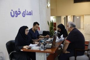 حضور چشمگیر کارکنان آریاساسول در پویش ملی اهدای خون و سلول بنیادی