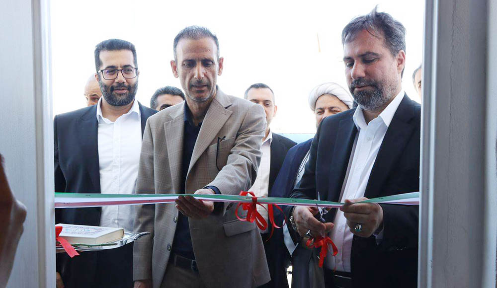 به گزارش پترو جنوب مدرسه ۴ کلاسه شهرک پردیس جم با کاربری فضای آموزشی با زیر بنای ۲۵۰ مترمربع به عنوان نخستین پروژه از پروژه‌های آموزشی در دست اجرای شرکت پازارگاد در مدت زمان کمتر از دو ماه آماده بهره‌برداری و در اختیار دانش‌آموزان و ‌‌مجموعه آموزشی شهرک پردیس جم و خانواده‌های صنعت پتروشیمی قرار گرفت.