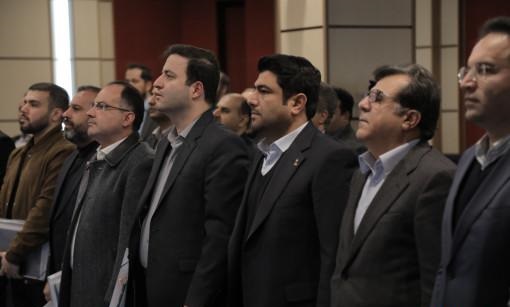 به گزارش پترو جنوب به نقل از روابط عمومی هلدینگ انرژی سپهر، مجمع عمومی عادی سالیانه این هلدینگ با حضور ۱۰۰ درصد سهامداران، روز دوشنبه هشتم دی‌ماه همزمان با روز پتروشیمی در سالن اجتماعات مؤسسه صندوق ذخیره فرهنگیان برگزار شد.