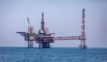 به گزارش پترو جنوب به نقل  از وزارت نفت، غلامعباس حسینی در بررسی آخرین وضع سامانه‌های هوشمند اندازه‌گیری محصولات این مجتمع در نقاط تبادلی با مشتریان، با اشاره به الزام‌های برنامه هفتم توسعه کشور گفت: استقرار و بهره‌برداری از سامانه‌های هوشمند اندازه‌گیری، یکی از ارکان کلیدی تحقق شفافیت، حکمرانی داده‌محور و ارتقای بهره‌وری در زنجیره تولید و تحویل محصولات گازی کشور است.